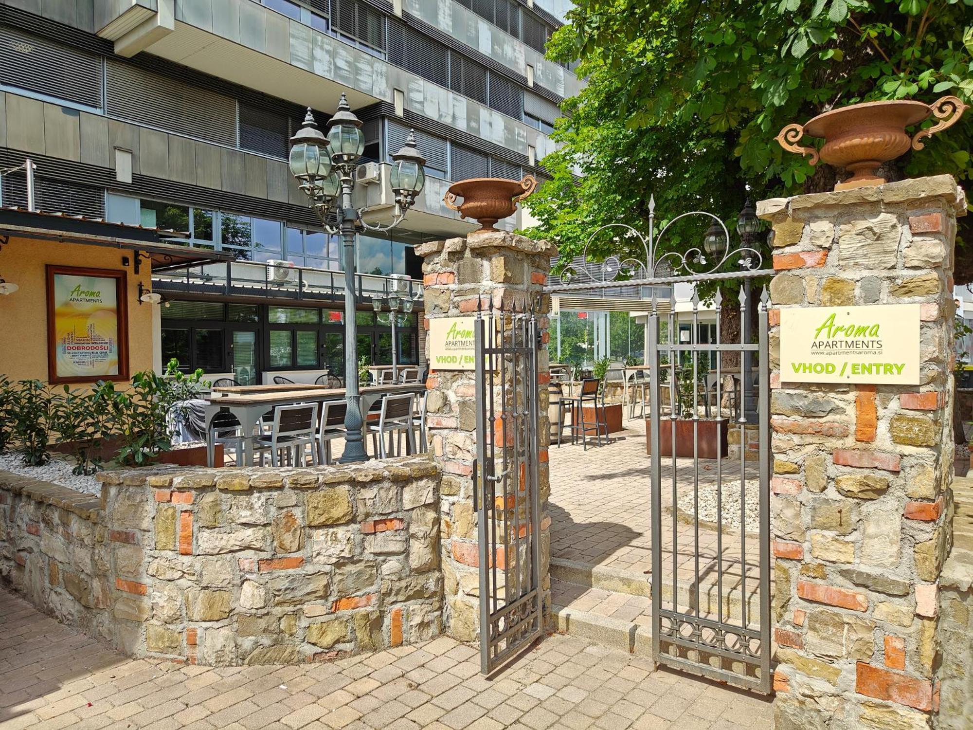 Aroma Apartments Laibach Exterior foto